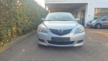 Mazda 3 ** 1.4 benzine ** 2005  beschikbaar voor biedingen