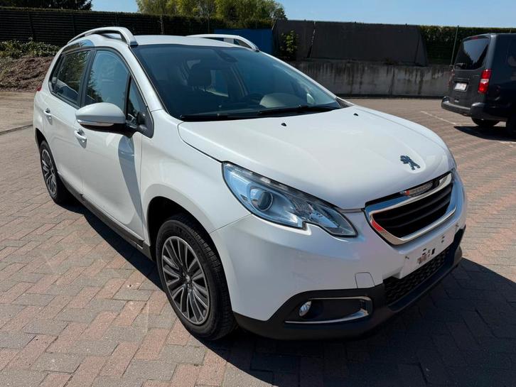 Peugeot 2008 1.6 Benzine met Airco/GPS/Trekhaak en garantie, Auto's, Peugeot, Particulier, ABS, Airbags, Airconditioning, Bluetooth