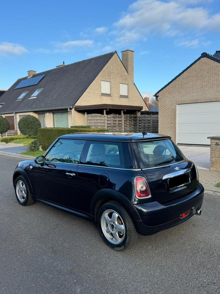 Mini Cooper 1.6 Benzine Gekeurd/onderhoudsboek, Auto's, Mini, Bedrijf, Cooper, Airconditioning, Benzine, Euro 4, Ophalen of Verzenden
