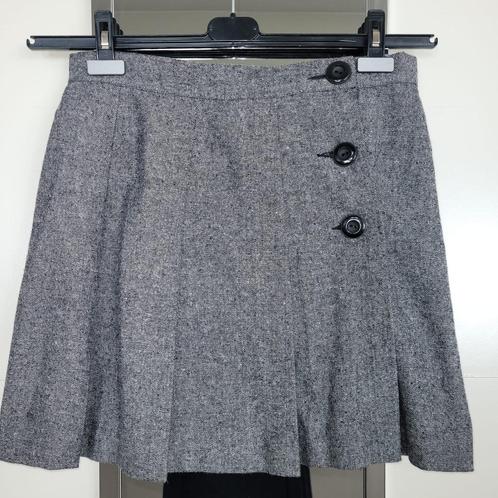 Rok, grijs gespikkeld, M38, kort 46cm, 5€ te Hamme, Kleding | Dames, Rokken, Zo goed als nieuw, Maat 38/40 (M), Grijs, Boven de knie
