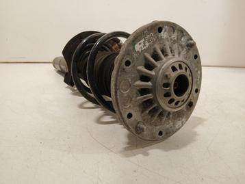 VEERPOOT RECHTS VOOR BMW 1 serie (F20) (6873721) beschikbaar voor biedingen