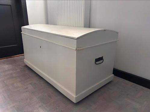 Antieke witte dekenkist, opbergkist, vintage, brocante, Huis en Inrichting, Woonaccessoires | Kisten, Gebruikt, Minder dan 50 cm