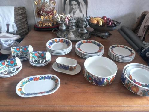 Villeroy en boch serie ACAPULCO in perfecte staat set 1, Antiek en Kunst, Antiek | Servies los, Ophalen