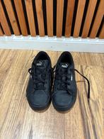 Chaussures puma pointure 32, Kinderen en Baby's, Kinderkleding | Schoenen en Sokken, Ophalen, Jongen of Meisje, Puma, Schoenen