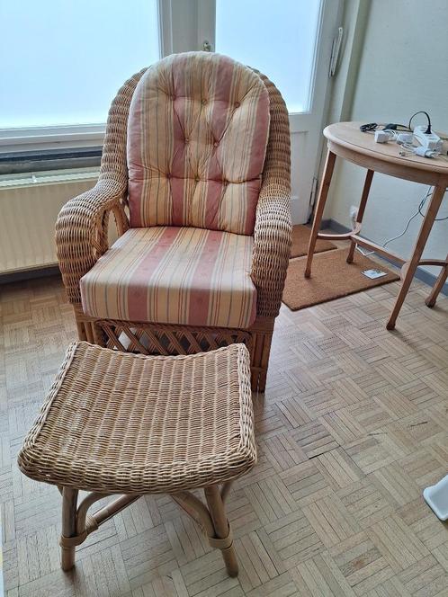 RIETEN FAUTEUILS IN GOEDE STAAT, Huis en Inrichting, Fauteuils, Gebruikt, Riet of Rotan, 75 tot 100 cm, 75 tot 100 cm, Ophalen