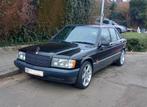 Mercedes 190 w201 oldtimer, 5 vit.,weinig km's, goede staat, Auto's, Mercedes-Benz, 4 deurs, Zwart, 4 cilinders, Zwart