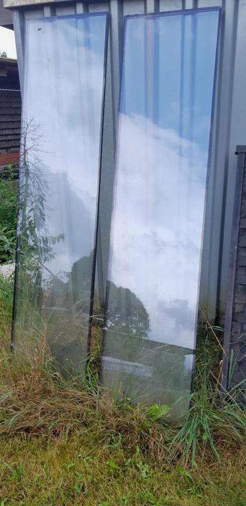 gratis raampanelen beschikbaar voor biedingen