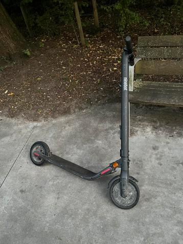Elektrische step ninebot beschikbaar voor biedingen