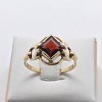 Gouden Ring met Robijn - 14k 585 maat 19,5, 19 tot 20, Ophalen of Verzenden, Zo goed als nieuw, Dame of Heer