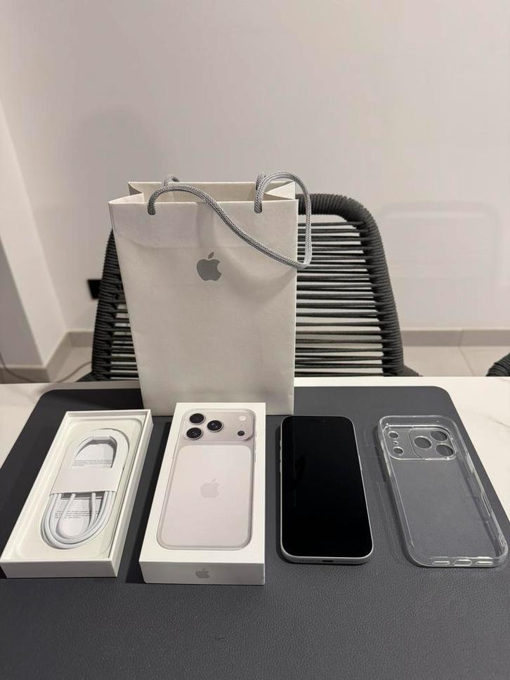 Iphone 17 pro 256, Telecommunicatie, Mobiele telefoons | Apple iPhone, Zo goed als nieuw, Ophalen