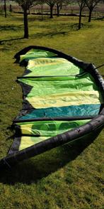 Slingshot Rally GT V2 9m, Watersport en Boten, Kitesurfen, Ophalen, 9 m², Geen board, Zo goed als nieuw