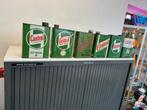 Vieux bidons d'huile Castrol de 2 litres, Collections, Utilisé, Enlèvement ou Envoi, Panneau publicitaire