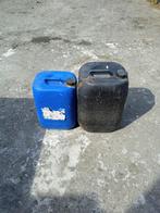2 grands bidons/jerican d occasion, Antiquités & Art, Enlèvement