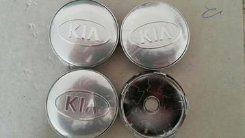 4x 60 mm Kia velgen naafdoppen/center caps zwart/zilver beschikbaar voor biedingen