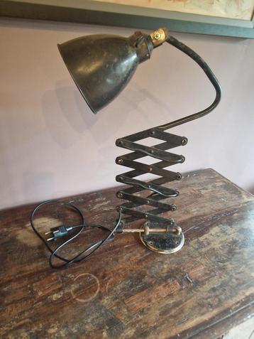 Industriële Wand / Bank Lamp beschikbaar voor biedingen