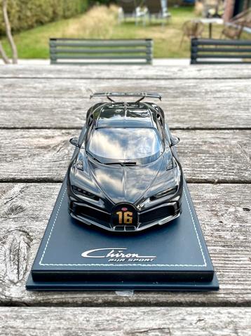 MR 1:18 Bugatti Chiron Pur Sport Full Carbon 1/99, Enlèvement ou Envoi, Comme neuf, Voiture, Autres marques