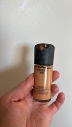 Mac studio fix foundation, Ophalen of Verzenden, Gebruikt, Gehele gezicht, Make-up