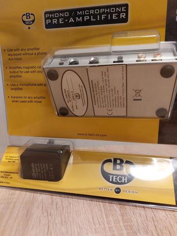 Voorversterker BT26 voor draaitafel en microfoon. beschikbaar voor biedingen