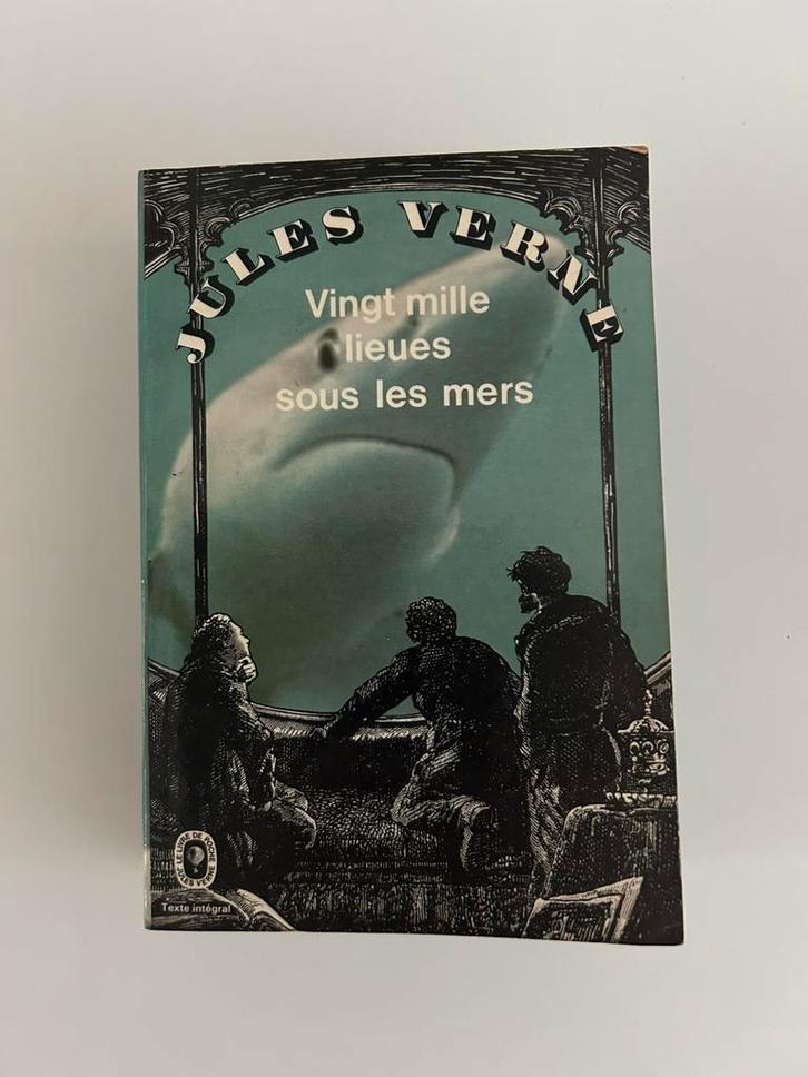 Pocketboek Vingt mille lieues sous les mers/Jules Verne, Boeken, Avontuur en Actie, Gelezen, Ophalen of Verzenden