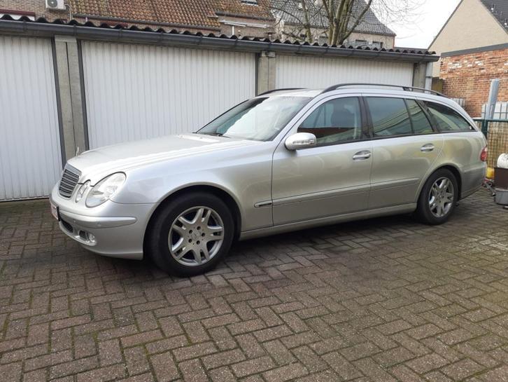 Mercedes benz E 220 Break, Auto's, Mercedes-Benz, Particulier, E-Klasse, ABS, Airbags, Airconditioning, Centrale vergrendeling