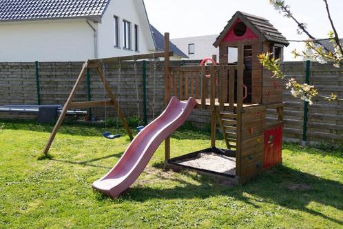 Wickey Smart Lodge speeltuig met schommel, glijbaan, huisje, Kinderen en Baby's, Speelgoed | Buiten | Speeltoestellen, Glijbaan