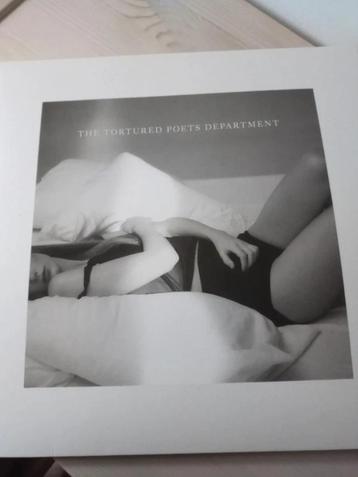 Nieuwe vinyl 'The Tortured Poets Department' Taylor Swift beschikbaar voor biedingen