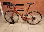 Vélo de course BMC Roadmachine One, Carbon, 10 tot 15 versnellingen, Heren, Zo goed als nieuw