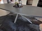 Zwart eiken tafel 127cm op 250cm, Ophalen, Zo goed als nieuw