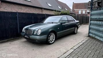 Mercedes E-klasse 280 Elegance Benzine Automaat beschikbaar voor biedingen