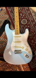 Fender Stratocaster 50's Vintera Sonic blue à vendre, Musique & Instruments, Instruments à corde | Guitares | Électriques, Enlèvement