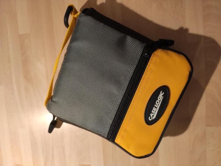 Nieuwe opbergkoffer voor 24 cd's of dvd's, Computers en Software, Beschrijfbare discs, Nieuw, Overige typen, Ophalen of Verzenden