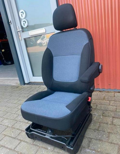 Stoel zetel rechts Renault Trafic Opel Vivaro Talento NV30, Auto-onderdelen, Interieur en Bekleding, Opel, Renault, Ophalen of Verzenden