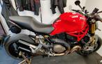 Ducati monster 1200 S, 2 cilinders, 1198 cc, Motorrijbewijs A, Particulier