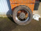 voor en achterwiel suzuki intruder125/250, Ophalen, Gebruikt