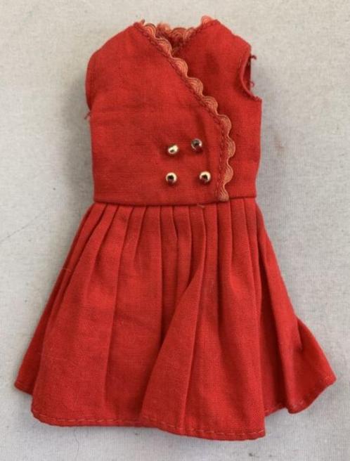 Robe Sensation rouge Barbie Skipper 1901 Robe vintage 1964, Collections, Poupées, Utilisé, Envoi