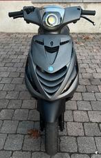 Piaggio zip klasse A 2-takt 70cc, Fietsen en Brommers, Scooters | Piaggio, Ophalen, Zip, Klasse A (25 km/u), Benzine