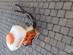 Stihl rugsproeier, Ophalen