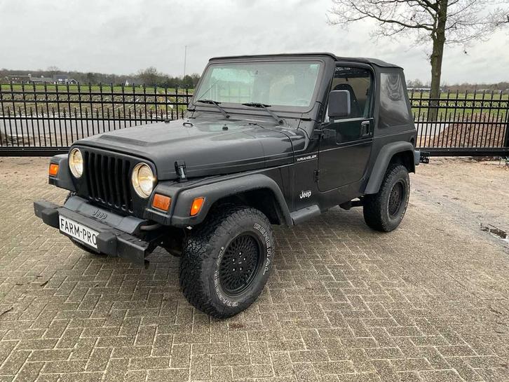 2001 Wrangler Jeep “4WD” cabrio “benzine”, Auto's, Oldtimers, Bedrijf, Overige merken, Overige brandstoffen, Overige carrosserie