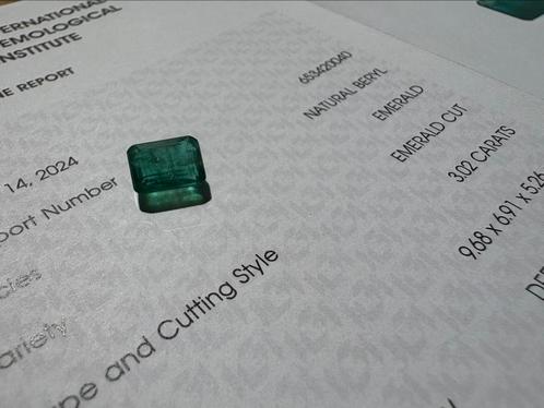 Topkwaliteit Smaragd – 3.02 ct – Heldere Groene Edelsteen, Handtassen en Accessoires, Edelstenen, Nieuw, Ophalen of Verzenden