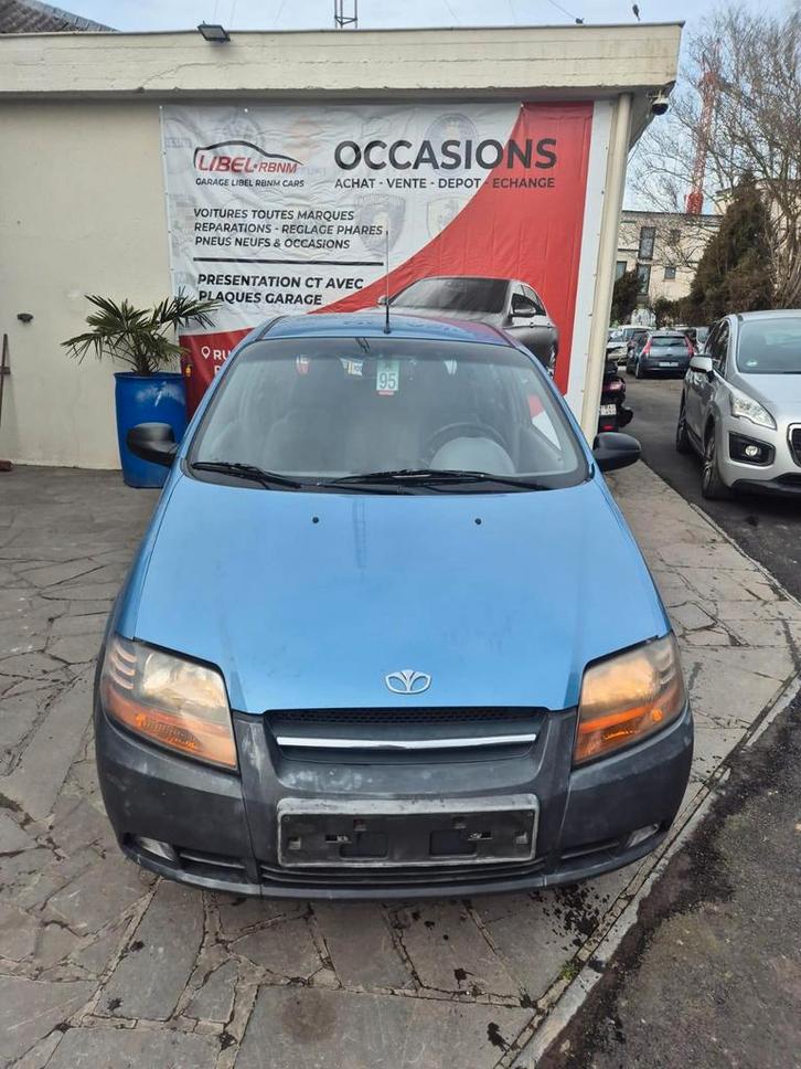 Daewoo Kalos, Auto's, Daewoo, Bedrijf, Airbags, Boordcomputer, Centrale vergrendeling, Elektrische ramen, Metaalkleur, Radio, Traction-control