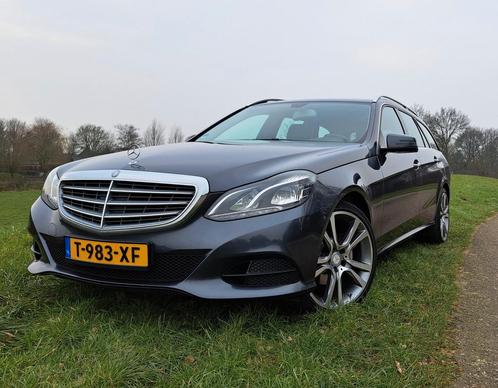Mercedes E200 CDI met 19" AMG, Auto's, Mercedes-Benz, Particulier, E-Klasse, Trekhaak, Diesel, Euro 6, Break, Handgeschakeld, Zilver of Grijs