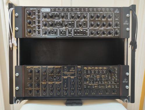 Pro-1 en K2 (mkI) modules van Behringer + 19" Rack, Muziek en Instrumenten, Synthesizers, Zo goed als nieuw, Overige aantallen