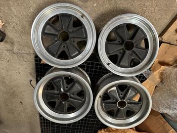 Porsche Fuchs velgen 2x6 en 2x7 x 16 beschikbaar voor biedingen