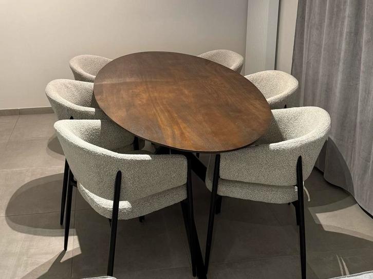 Eettafel + 6 stoelen, Huis en Inrichting, Tafels | Eettafels, Zo goed als nieuw, Ovaal, Ophalen