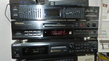 Realistische equalizer/Pioneer CD/MiniDisc-schrijver Sony Ch, Audio, Tv en Foto, Stereoketens, Gebruikt, Losse componenten, Ophalen of Verzenden