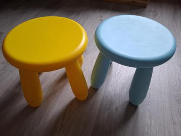 IKEA Mammut 2 kinderkrukken geel en lichtblauw beschikbaar voor biedingen