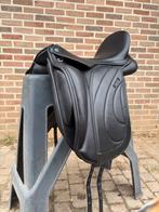 Crosby dressuur zadel, Dieren en Toebehoren, Ophalen, Zo goed als nieuw, Dressuur