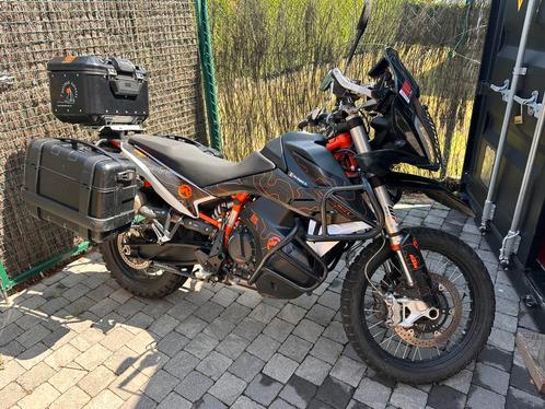 KTM 890 R -2022, Motoren, Motoren | KTM, Particulier, Enduro, meer dan 35 kW, 2 cilinders, Ophalen