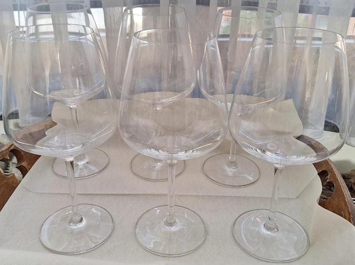 Bourgogneglazen, Huis en Inrichting, Keuken | Servies, Zo goed als nieuw, Glas of Glazen, Overige stijlen, Glas, Ophalen