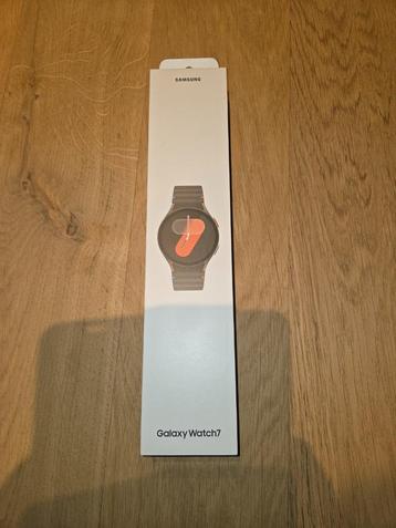 Samsung Galaxy Watch 7 Green - NIEUW beschikbaar voor biedingen